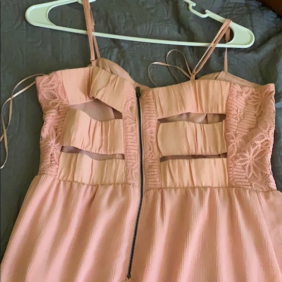 Blush Pink Knee length dress Size 11 - Picture 2 of 5